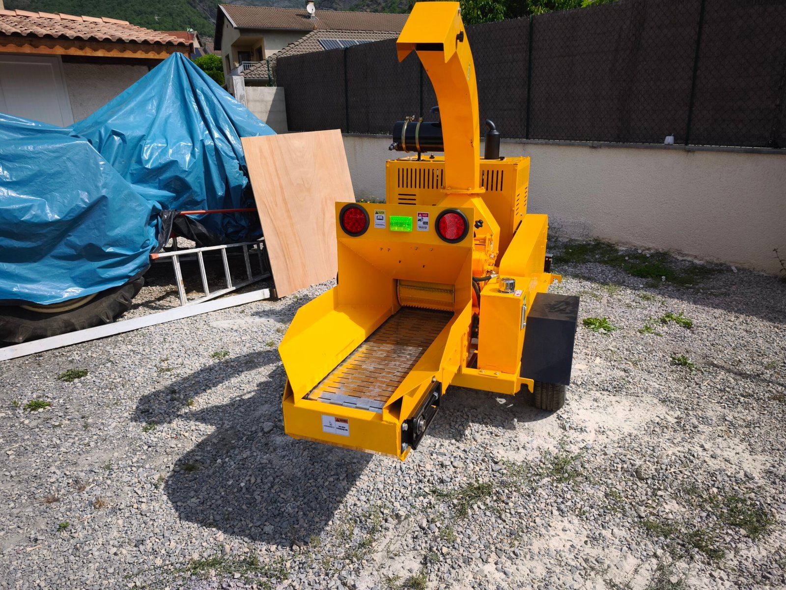 ARNS - Broyeuse en action